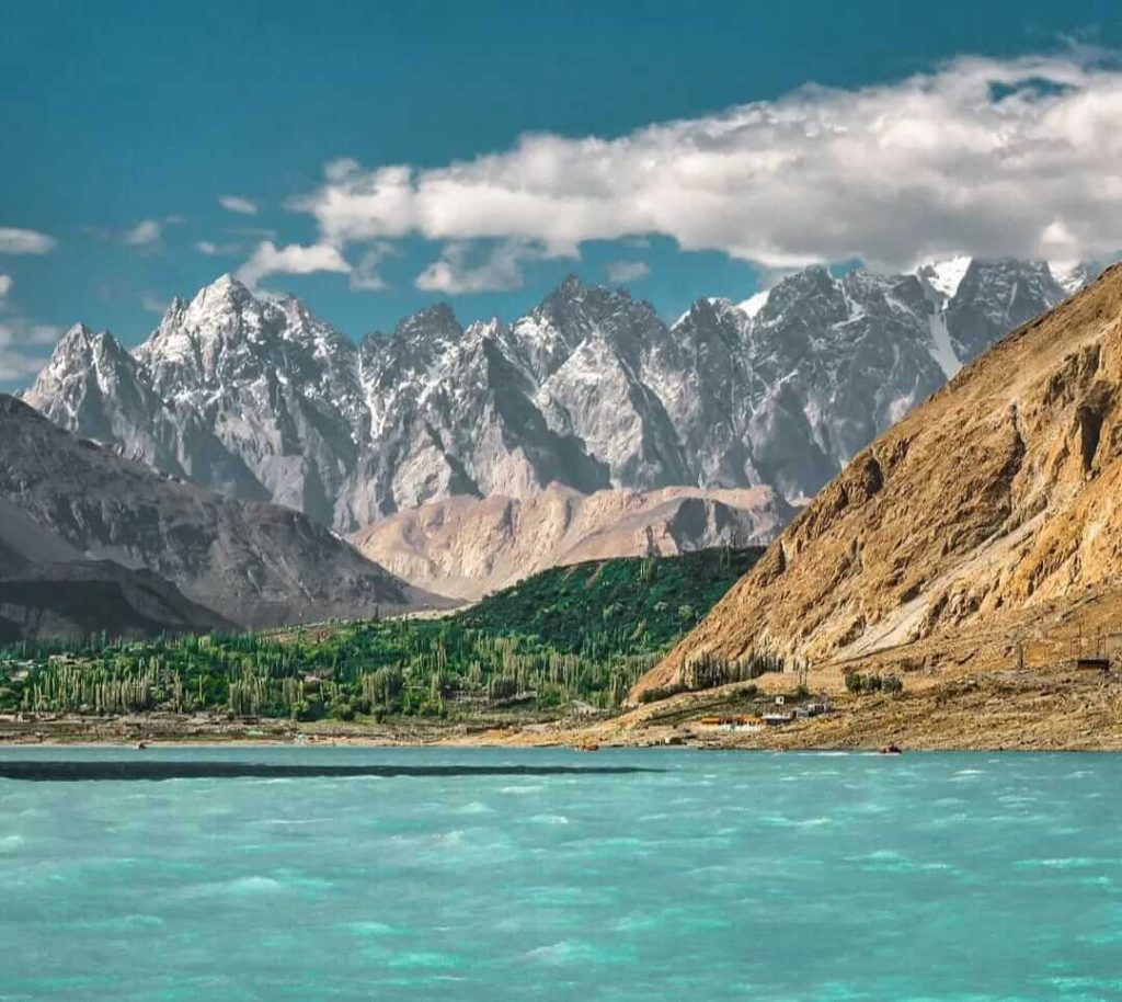 Attabad lake in summer with view of passu cones