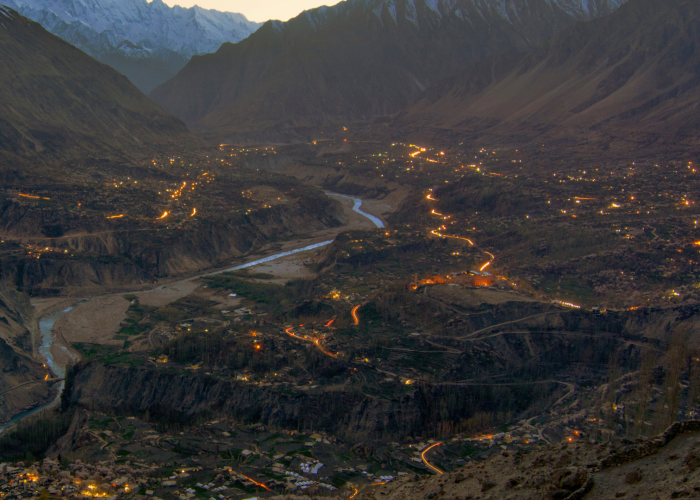 Hunza Valley tour in summer, winter, autumn and blossom