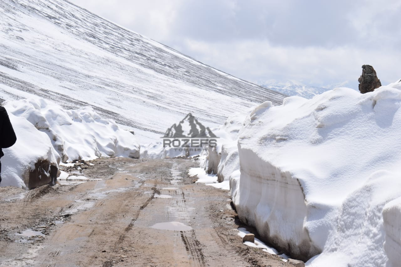 Deosai National Park Road - Deosai Plains top- Rozefstourism.com