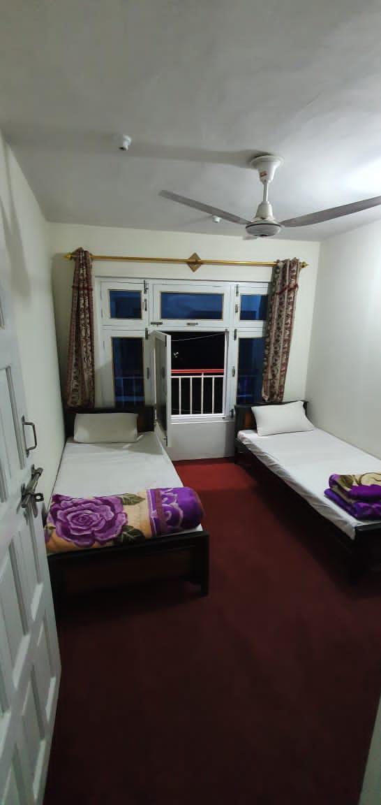 Hotel in Skardu with two beds - Rozefstourism.com