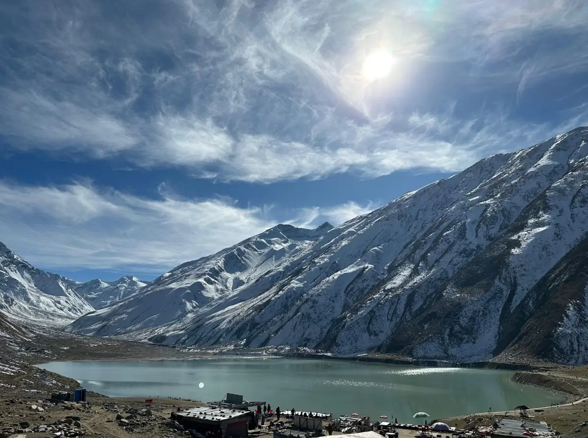 Saif ul Maluk Lake Winter - Rozefs Tourism