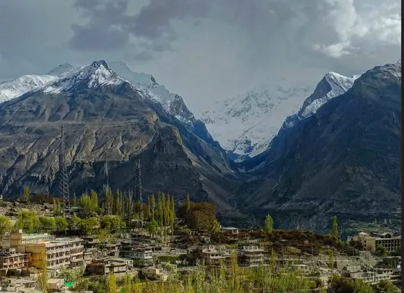 hunza valley itinerary - Rozefs Tourism
